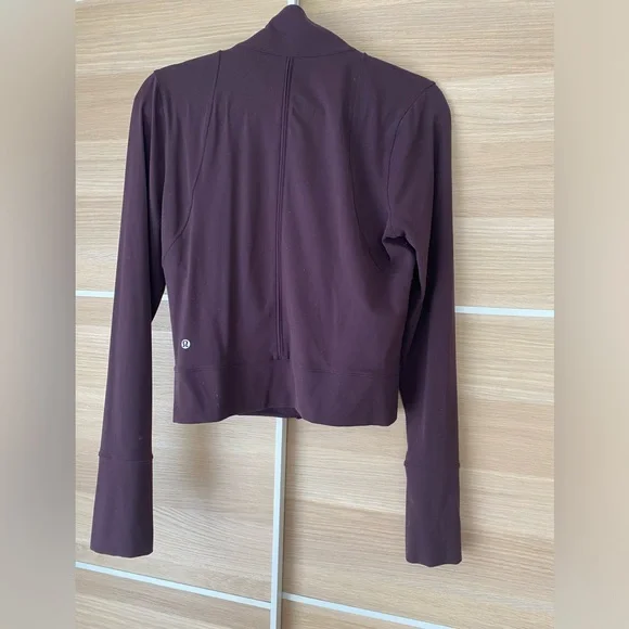 Lululemon Nulu Jacket - Picture 2 of 2